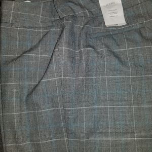 New Liz Claiborne  size 14 slacks
